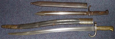 Lot 170 - A German Model 1898/05 "Butcher" Bayonet, second pattern with low ears, the single edge steel blade