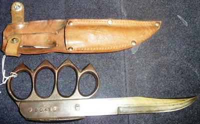 Lot 209 - A Second World War Commando's BC41 Knuckleduster Fighting Knife, with triangular section...