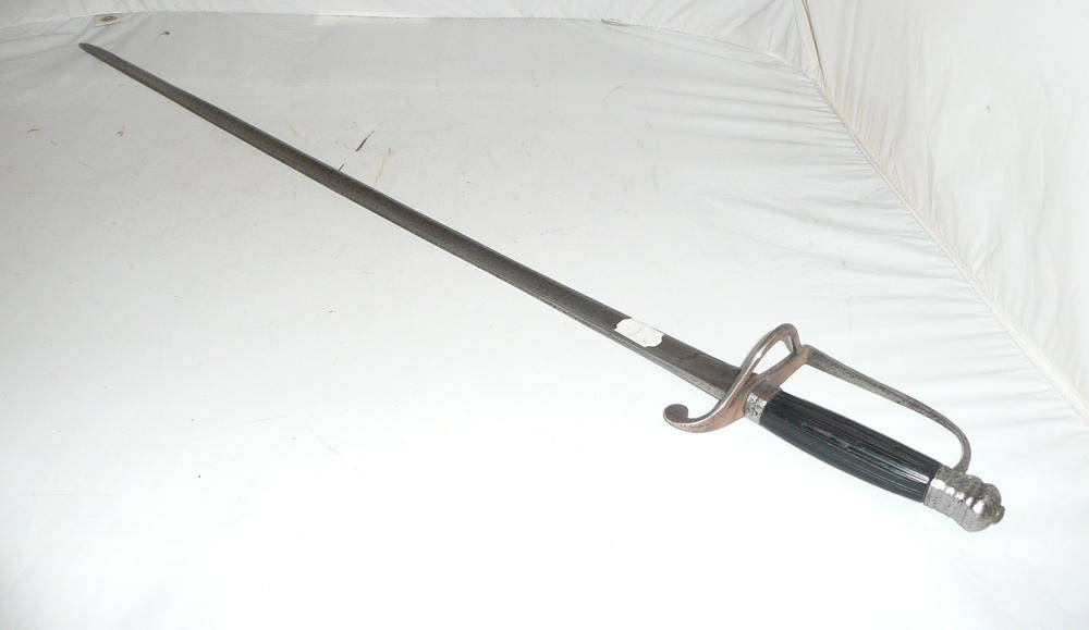 Lot 253 - A Late 17th Century English Officer's Spadroon, with 78cm single edge plain steel blade, the...