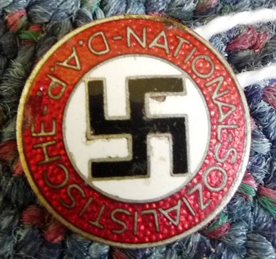 Lot 100 - A German Third Reich NSDAP Membership Badge, the back with RZM logo over M1/8.