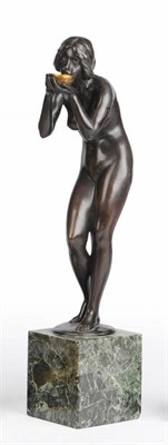 Lot 1177 - Prof Victor Heinrich Seifert (1870-1953): "Trinkende" bronze, modelled as a nude maiden...