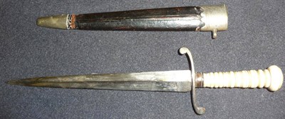 Lot 254 - A 19th Century Naval Midshipman's Dirk, 16cm double edge steel blade, steel recurving...