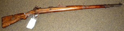 Lot 461 - A Deactivated First World War Mauser Bolt Action Rifle, with walnut full stock, in relic condition