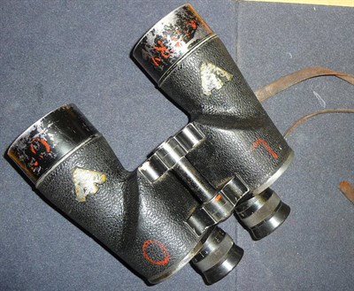 Lot 85 - A Pair of Canadian Second World War Binoculars, stamped C.G.B. 40 MA 7 x 50 22513-C...