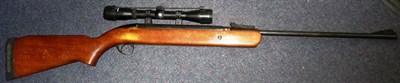 Lot 436 - PURCHASER MUST BE 18 YEARS OR OVER A BSA Airsporter .22 Calibre Under-lever Air Rifle, tap loading