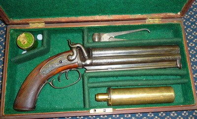 Lot 466 - A 19th Century Percussion Cap Over and Under Double Barrel Howdah Pistol by John Blissette, London