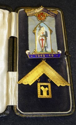 Lot 45 - A Silver Gilt and Enamel Masonic Breast Jewel, to Crusader's Lodge No.5938 1945-46, in case of...