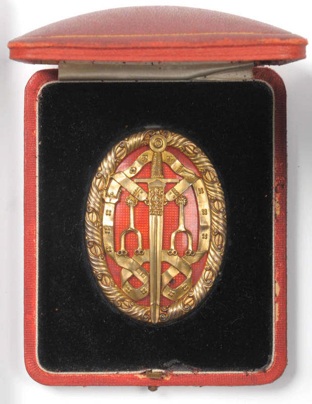 Lot 6 - A Knight Bachelor's Badge, 1926, in silver gilt and crimson enamel, the reverse with broad...