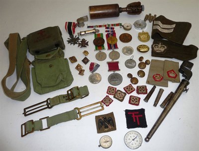 Lot 40 - A Small Quantity of Militaria, including a Victory Medal to 48247 PTE.W.C.DOLBY. NOTTS.& DERBY. R.