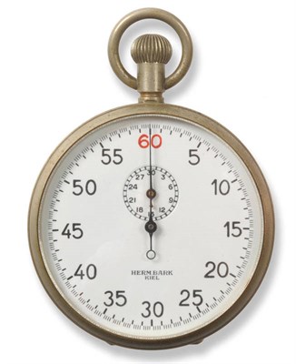 Lot 153 - A German Third Reich U-boat Stopwatch by Herman Bark of Kiel, circa 1942, the signed white...