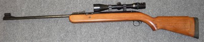 Lot 428 - PURCHASER MUST BE 18 YEARS OR OVER A BSA Airsporter .22 Calibre Air Rifle (1976-9), numbered...