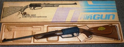 Lot 430 - PURCHASER MUST BE 18 YEARS OR OVER A Daisy Model 880 BB or  .177 Calibre Pellet Pump-Up Air Gun...