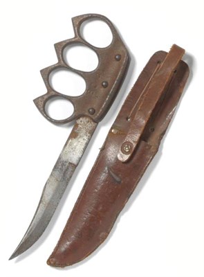 Lot 283 - A Second World War Commando's BC41 Knuckleduster Fighting Knife, with triangular section...