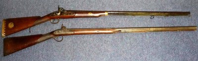 Lot 556 - A 19th Century Percussion Cap Musket, with 86cm steel barrel, the lockplate stamped with a...