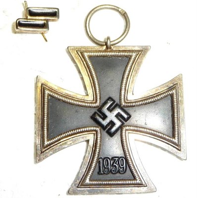 Lot 129 - A German Third Reich Iron Cross, second class, the suspender ring stamped 75