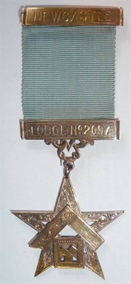 Lot 48 - A 9ct Gold Masonic Past Master's Breast Jewel, to Newcastle Lodge No.2097, the reverse with...