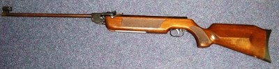 Lot 392 - PURCHASER MUST BE 18 YEARS OR OVER A Weihrauch HW55 .177 Calibre ";Target"; Air Rifle, tap...