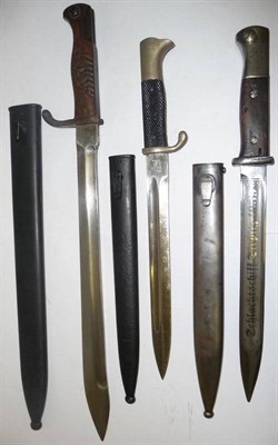 Lot 211 - A German Third Reich Parade Bayonet, the steel blade with ORIGINAL squirrel Eickhorn,SOLINGEN logo