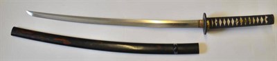 Lot 239 - A Muromachi Period Japanese Katana, the unsigned 60.5cm blade with narrow billowing hamon and...