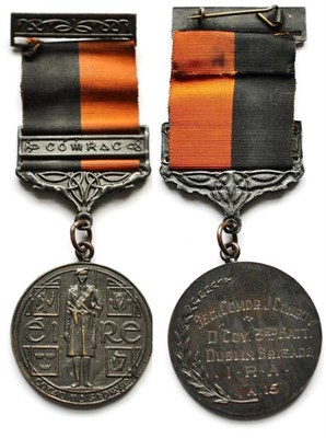 Lot 50 - A 1917 to 1921 General Service Medal (Black and Tan) With Comrac Bar, the reverse engraved with...