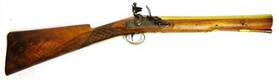 Lot 468 - An Early 19th Century Flintlock Blunderbuss/Musketoon by I H Waldron, the 36cm brass swamped barrel