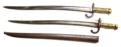 Lot 268 - A French Model 1866 Chassepot Yataghan Sword Bayonet, the blade faintly engraved with St...