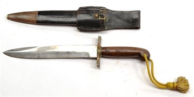 Lot 334 - A 19th Century US Army Short Sword/Fighting Knife, the 30 cm single edge steel blade stamped US...