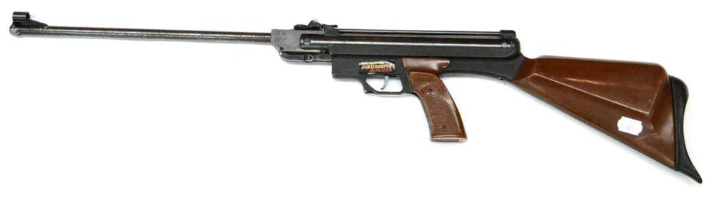 Lot 500 - PURCHASER MUST BE 18 YEARS OR OVER An ASI Rapid Fire Paratrooper Repeater Air Rifle by Elgamo, .177