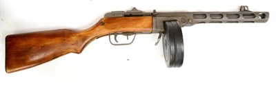 Lot 505 - A Deactivated Russian PPSh-41 Sub Machine Gun, numbered MB 433 and dated 1943, with Parkerised...