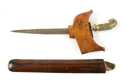 Lot 254 - A 19th Century Malayan Kris, with 27cm straight double edge pamor steel hilt, the gilt metal mendak