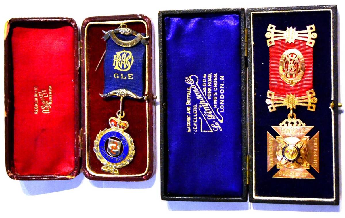 Lot 28 - An RAOB 9ct Gold and Enamel Order of Merit Honour of Knighthood Breast Jewel, awarded to Primo...