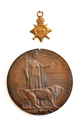 Lot 56 - A First World War 1914-1915 Star, to 19234, Gunner Thomas Strettle, R.F.A., together with a...