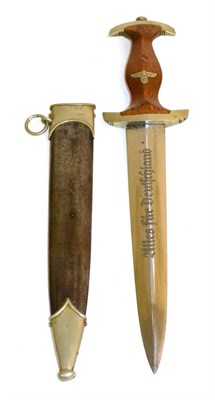 Lot 230 - A German Third Reich Model 1933 SA Dagger, the double edge blade etched, ";Alles fur Deutschland"