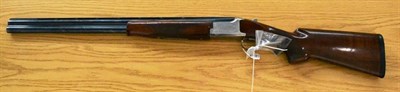 Lot 322 - SHOTGUN CERTIFICATE REQUIRED FOR THIS LOT A Browning Citori 12 Bore Over and Under Double...