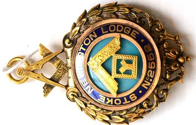 Lot 95 - A 15 ct Gold and Enamel Masonic Past Master's Jewel, Stoke Newington Lodge No.2552, inscribed...