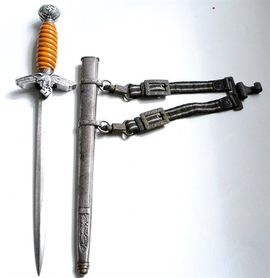 Lot 198 - A German Third Reich Luftwaffe Officer's Dagger, 2nd Pattern, the double edge steel blade...