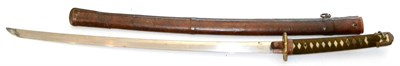 Lot 206 - A Second World War Japanese Shingunto Katana, the 65cm steel blade with one piece copper...