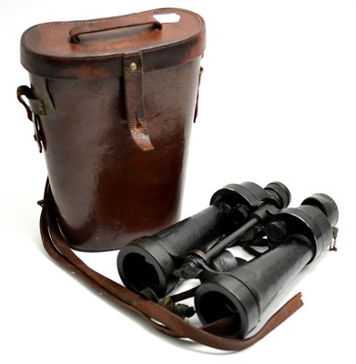 Lot 195 - A Pair of Second World War Naval Binoculars by Barr and Stroud, 7x CF41, numbered 12201, with black