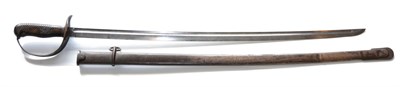 Lot 277 - A Japanese 1899 Otsu Gunto, Type 32, for a Transport Soldier, the 77cm single edge steel blade with