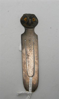 Lot 622 - A Morden "Owl" Bookmark