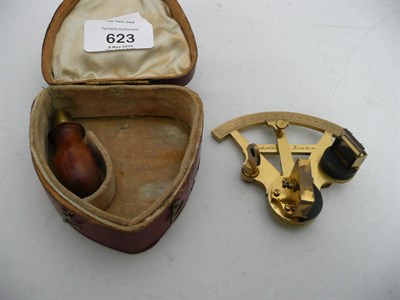 Lot 623 - An Unusual Small Sextant by Schmalcalde, London