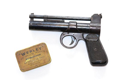 Lot 433 - PURCHASER MUST BE 18 YEARS OR OVER A Webley ";Junior"; .177 Calibre Air Pistol, numbered 2594, with