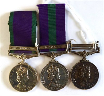 Lot 6 - Two General Service Medals, 1918-62, one lacking clasp awarded to 23447748 SIGMN.W.DAVIS....