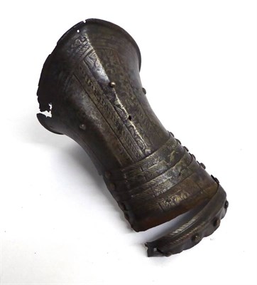 Lot 250 - A 17th Century Italian Gauntlet, with rolled edges, the knuckle guard of six hinged lames, with...