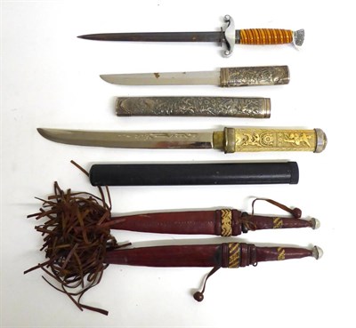 Lot 303 - A German Third Reich Style Army Officer's Dagger, with unsigned blade, silver plated hilt with...