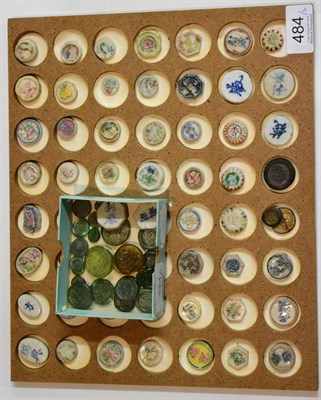 Lot 484 - A Collection of Fifty Nine Chinese Porcelain Gaming Tokens, blue and white, and polychrome,...