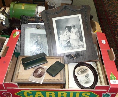 Lot 767 - A Quantity of Family Photographs