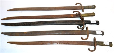 Lot 252 - Five French Model 1866 ";Chassepot"; Yataghan Sword Bayonets, each with brass hilt, T shape...