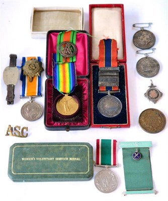 Lot 48 - A First World War Pair, to M-305471 PTE.R.WALKER.A.S.C., comprising British War Medal and...