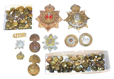 Lot 83 - A Small Collection of Militaria, including a bimetal glengarry badge and buttons to the Glasgow...